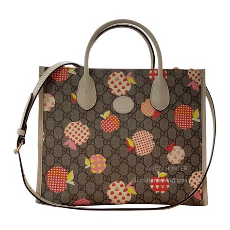 gucci les pommes purse|A Look at the Gucci Les Pommes Collection .